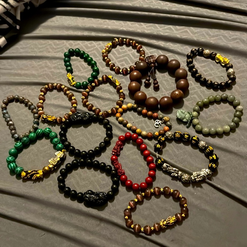 25 japanese bracelets.